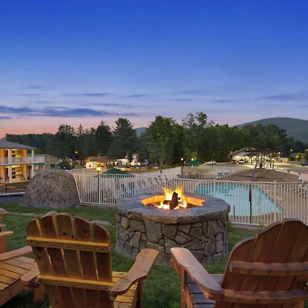 Super 8 By Wyndham Lake George/Downtown Esterno foto