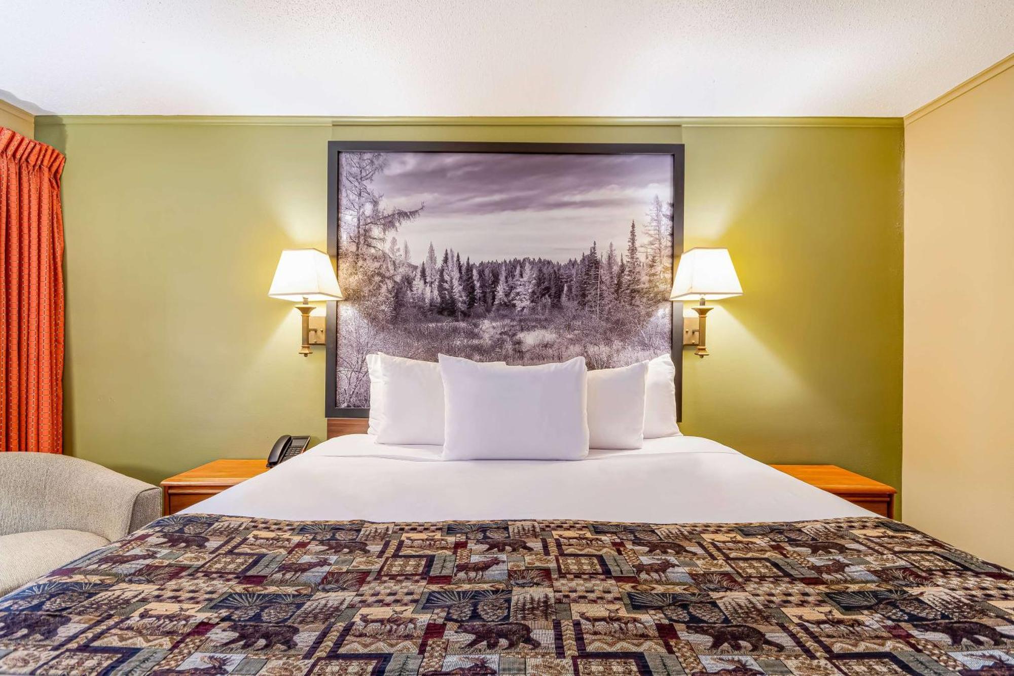 Super 8 By Wyndham Lake George/Downtown Esterno foto