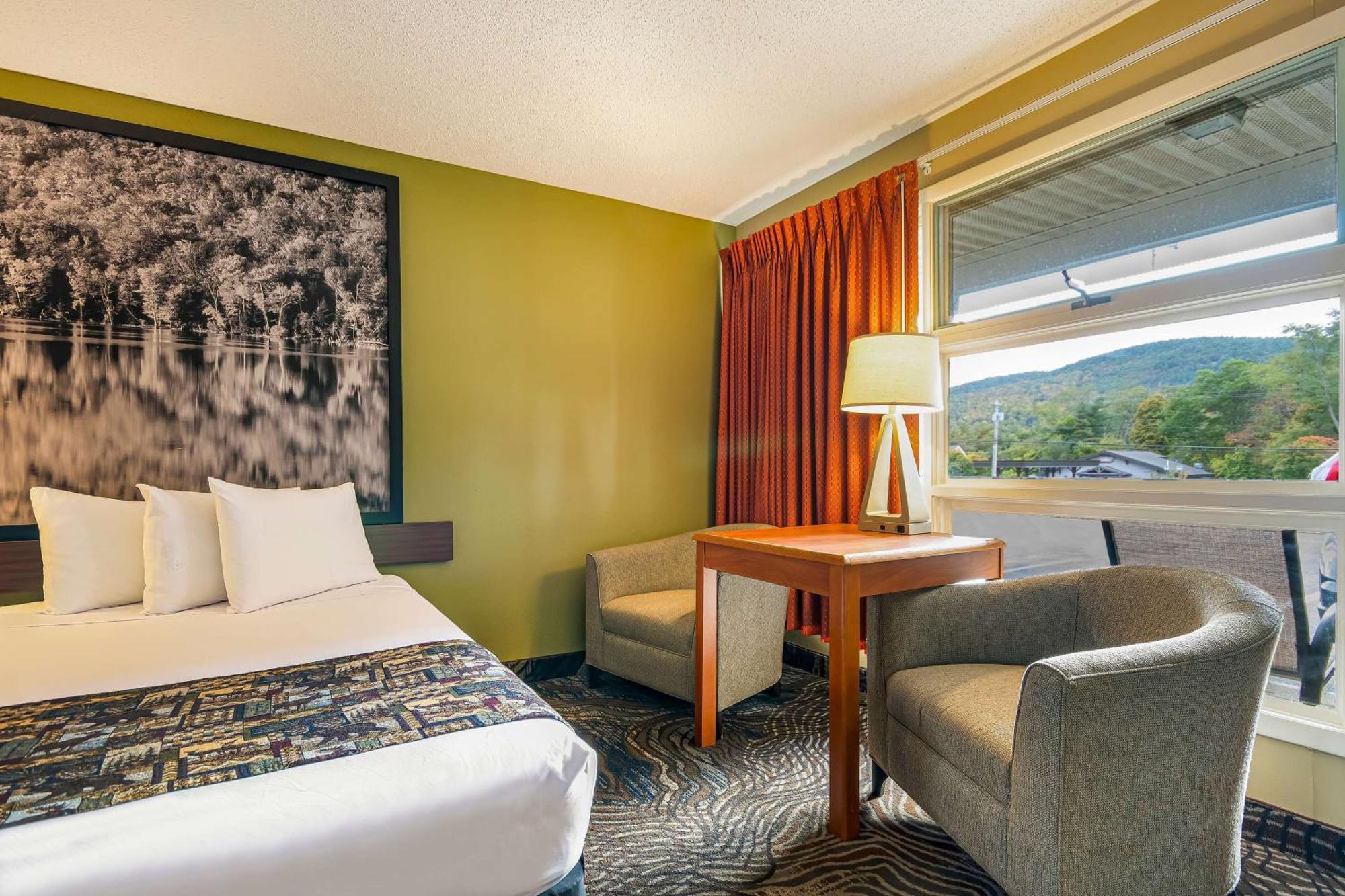 Super 8 By Wyndham Lake George/Downtown Esterno foto
